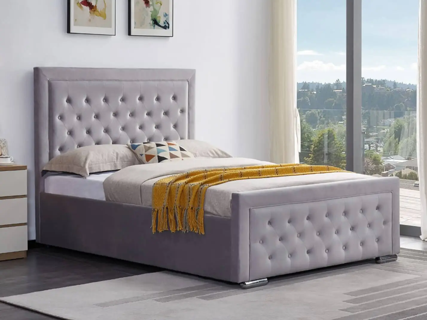Top Reasons For Buying a Plush Velvet Bed